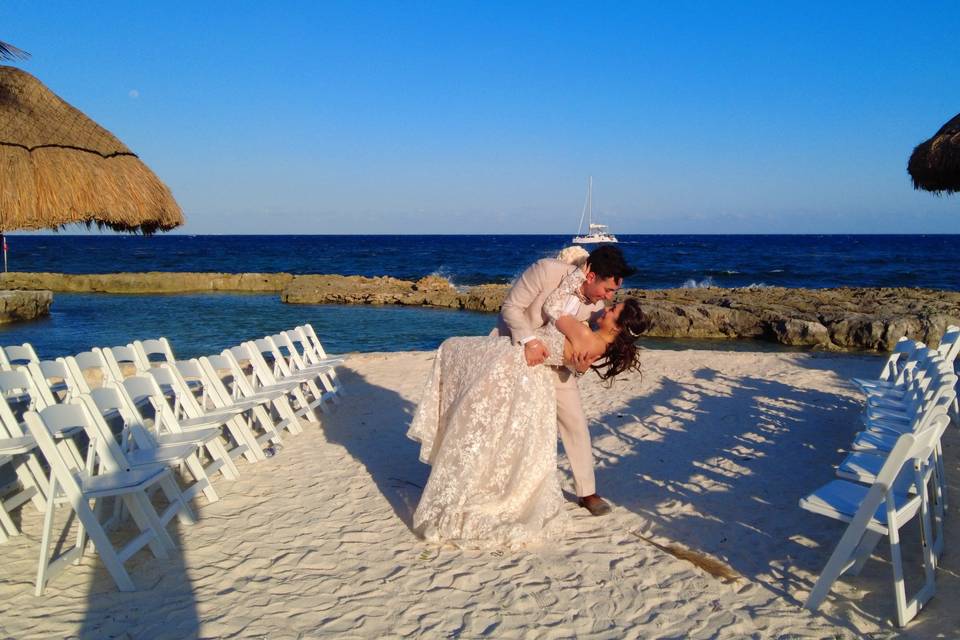 Alta Bodas y Eventos Destino