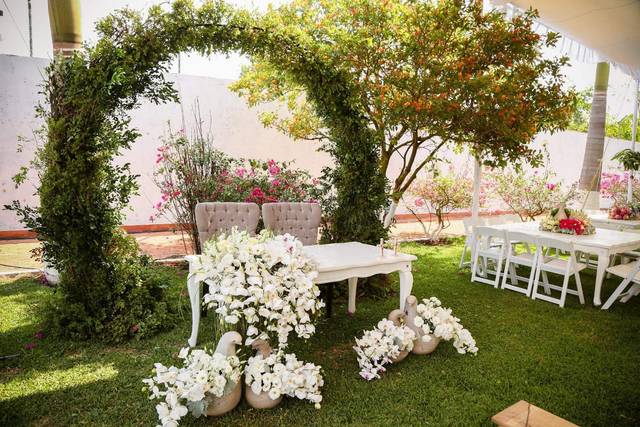 Mesa de novios con back