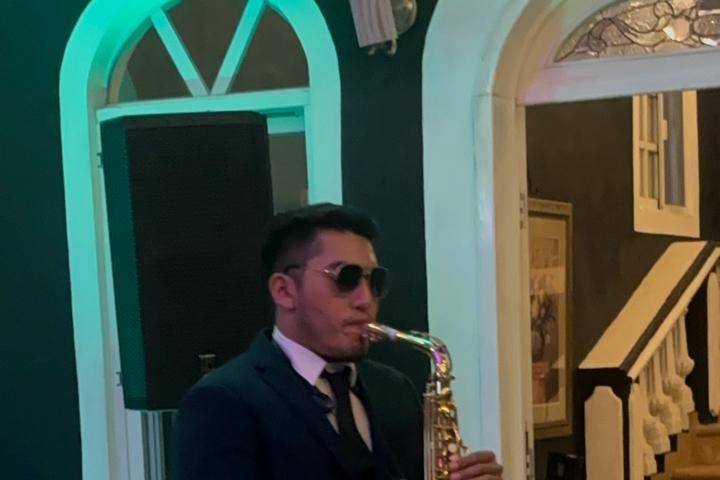 Servicio de sax