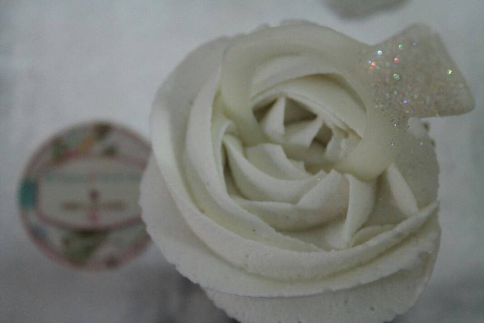 Ring cupcake