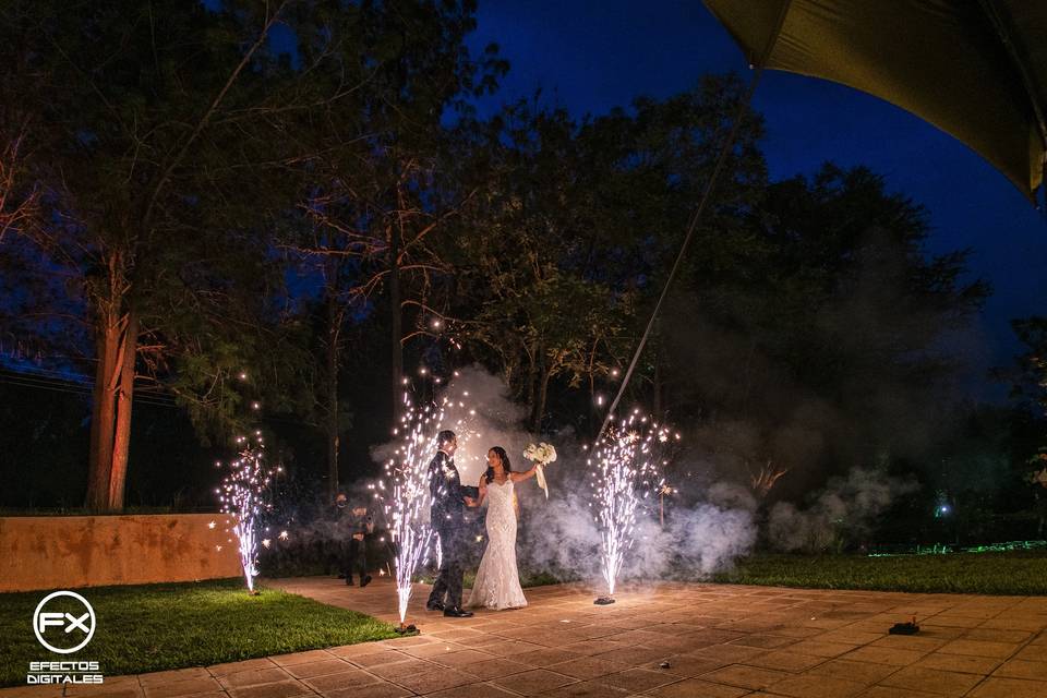 Entrada de novios con chispero