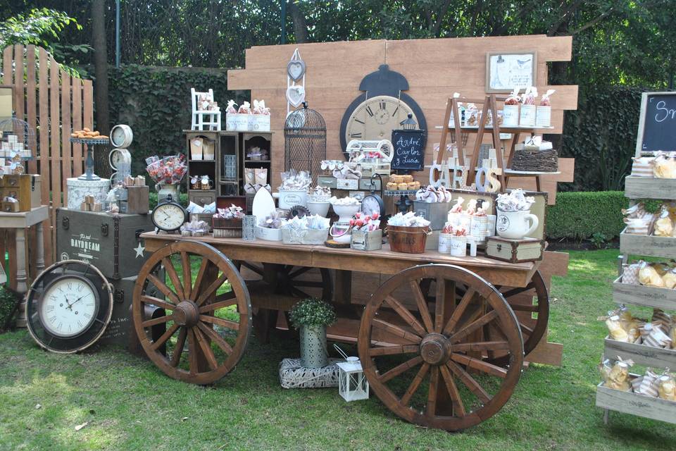 Mesa de dulces vintage