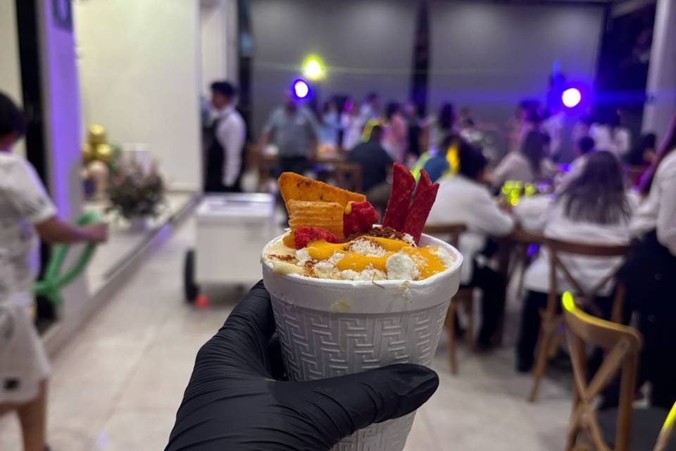 Elotes en evento
