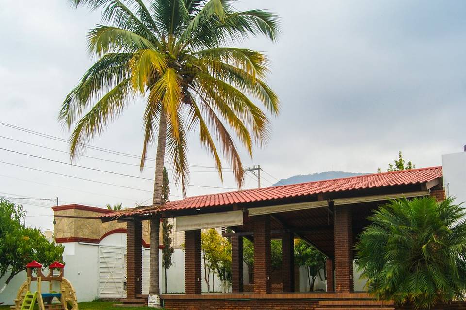 Oasis Loma Bonita