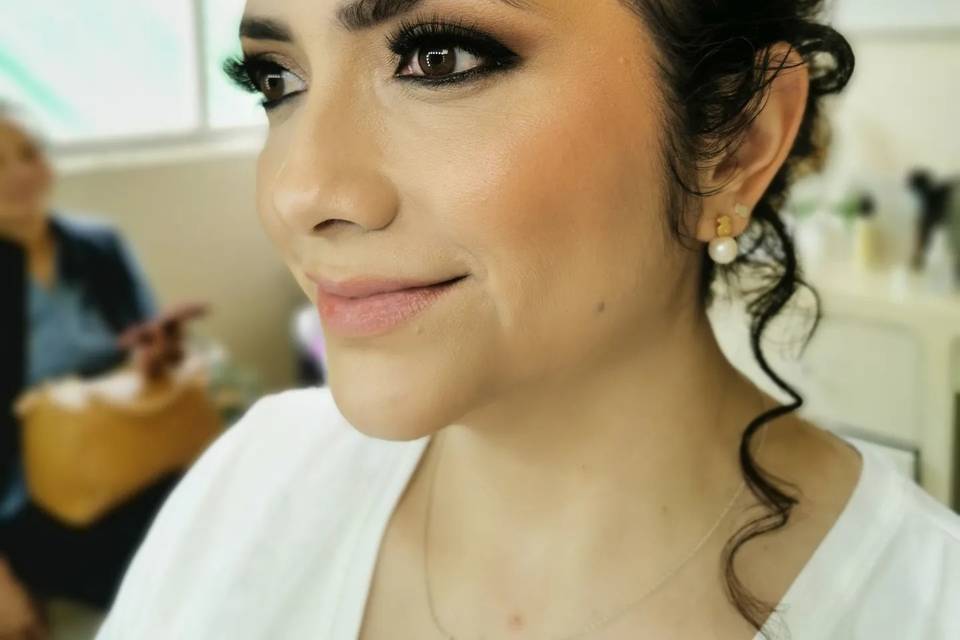 Paola Remis Makeup & Hair