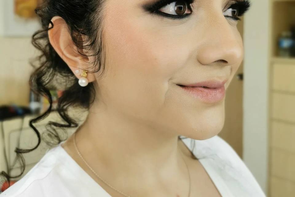 Paola Remis Makeup & Hair