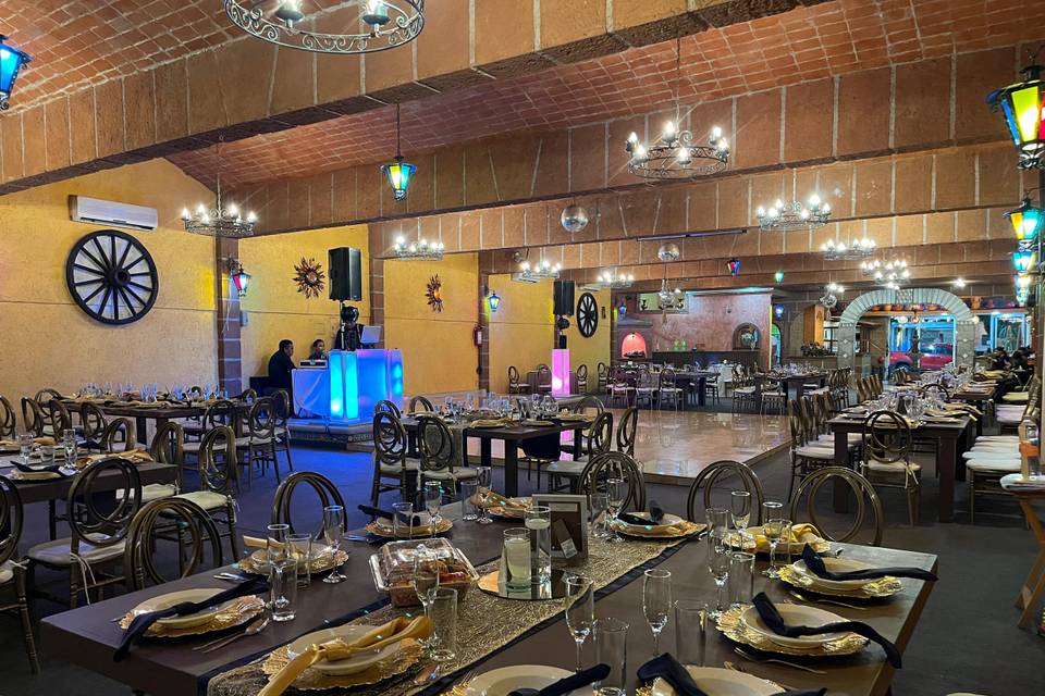 Salon Zapata