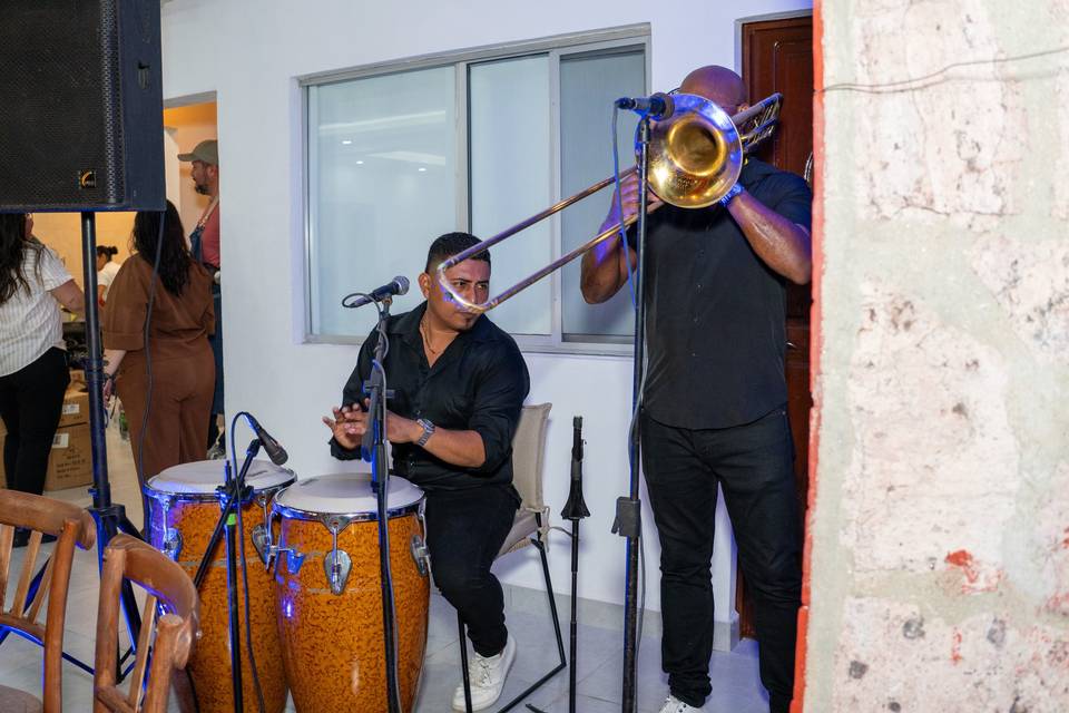 Musica en Vivo