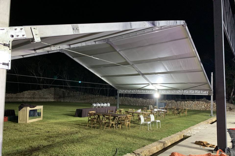 Carpa blanca 20x12 metros