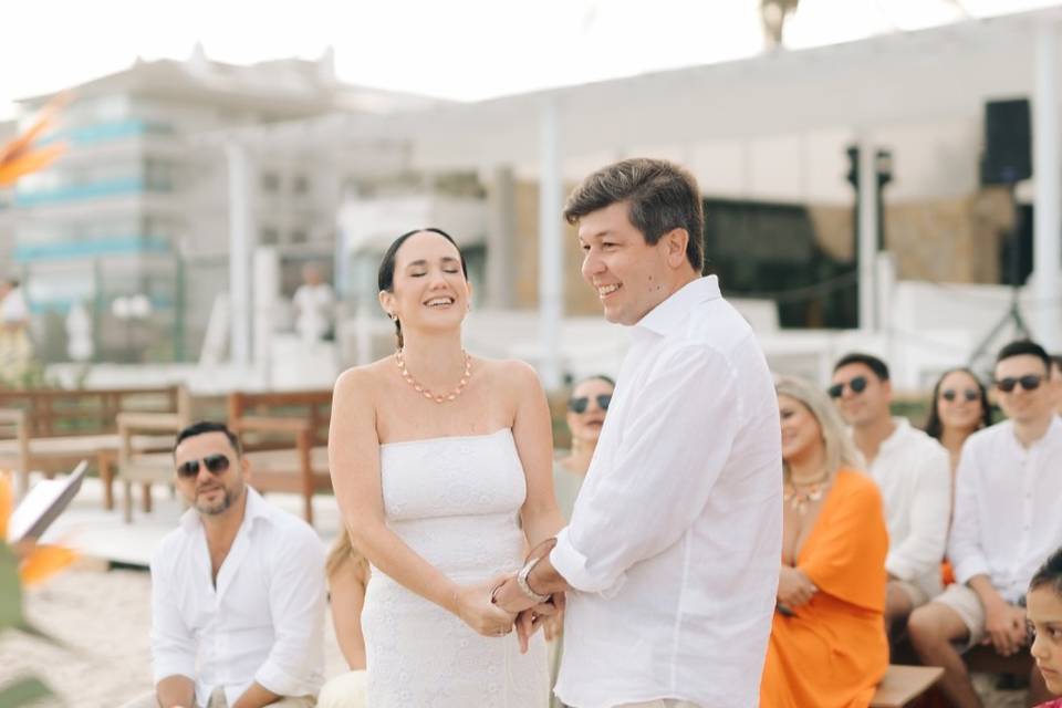 Leticia Alvarenga Event Planner
