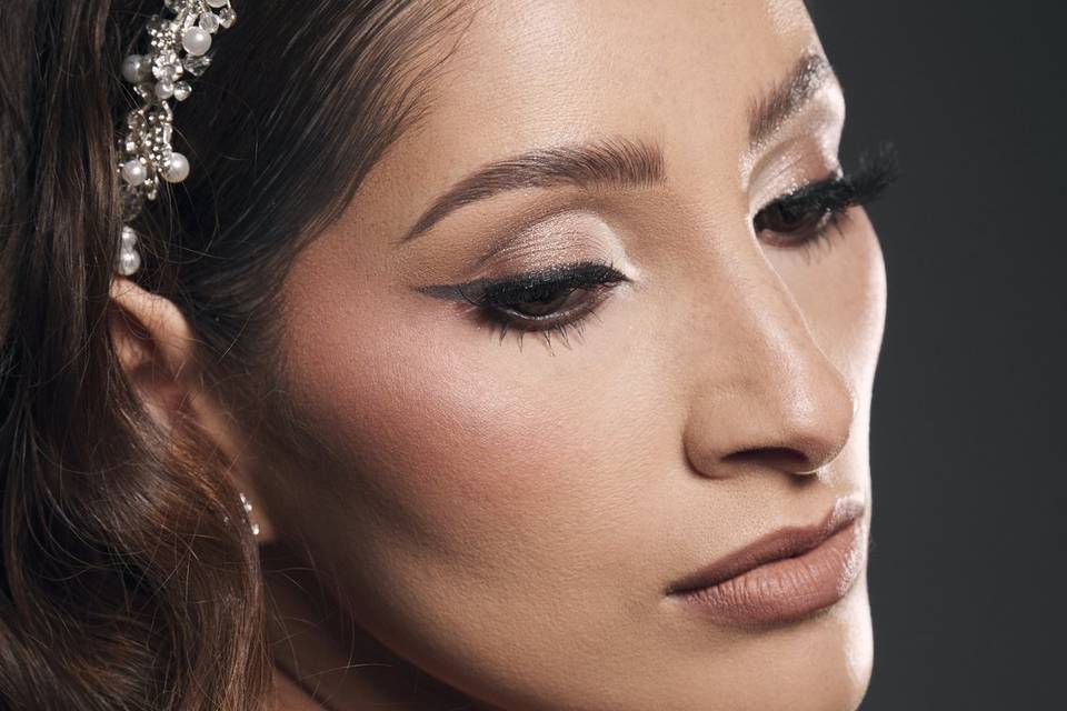 Katia Mumo Makeup