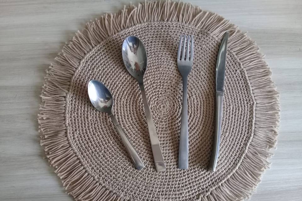 Plaqué y bajo plato crochet