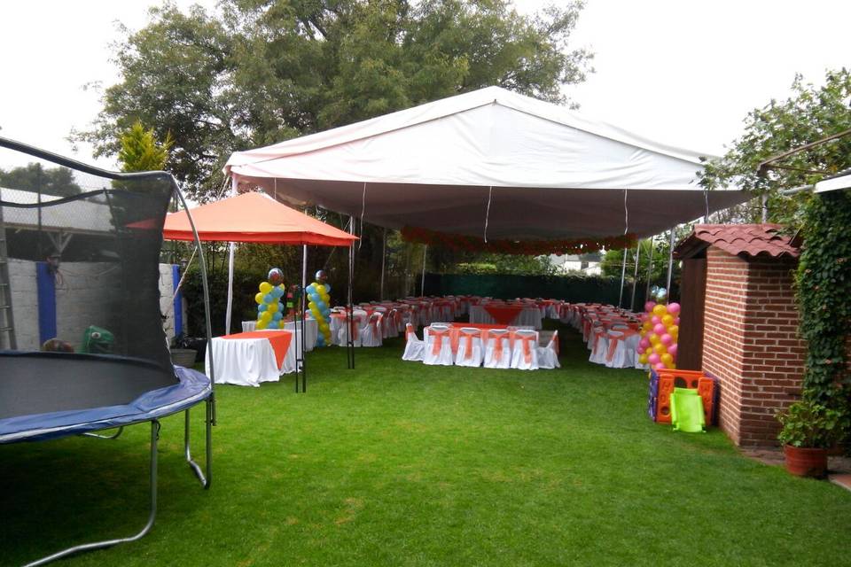 Mantelería naranja