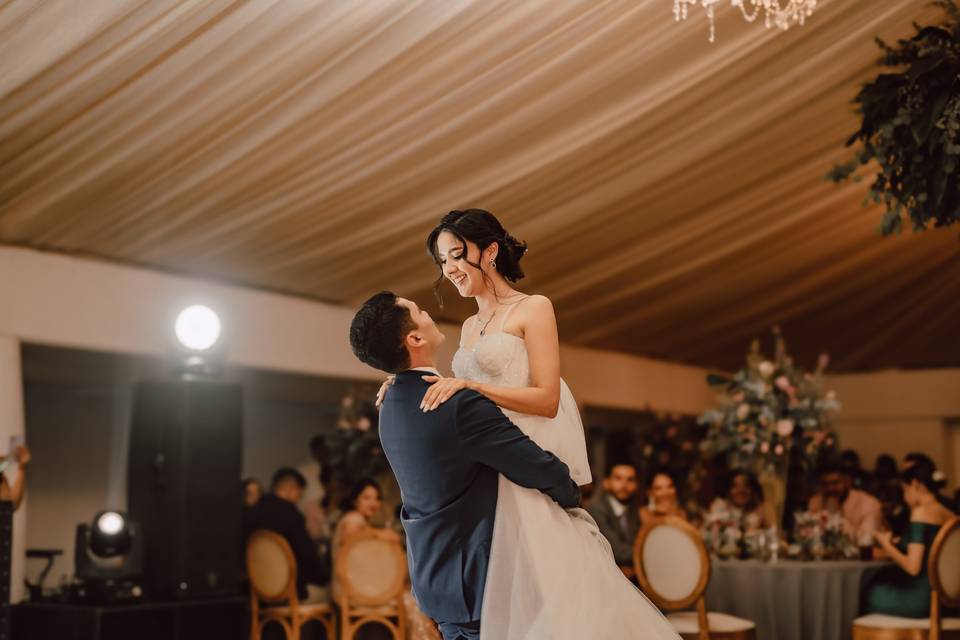 Fotografías de parejas en la fiesta de matrimonio