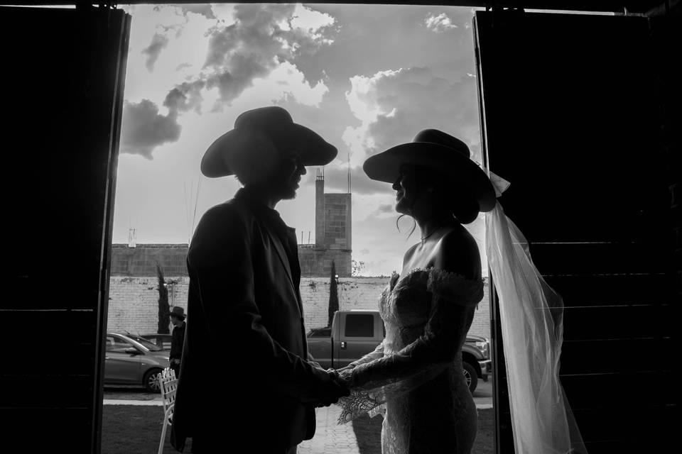 Novios Cowboy