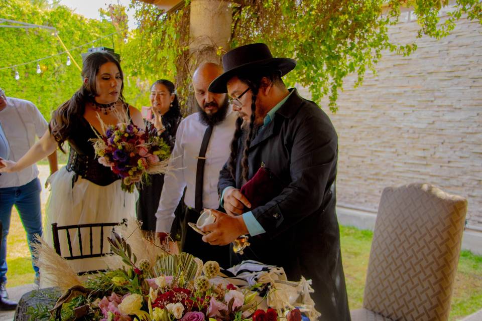 Rabino & Novios
