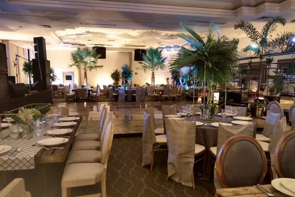 Wyndham Garden Plaza Inn Hotel Deluxe