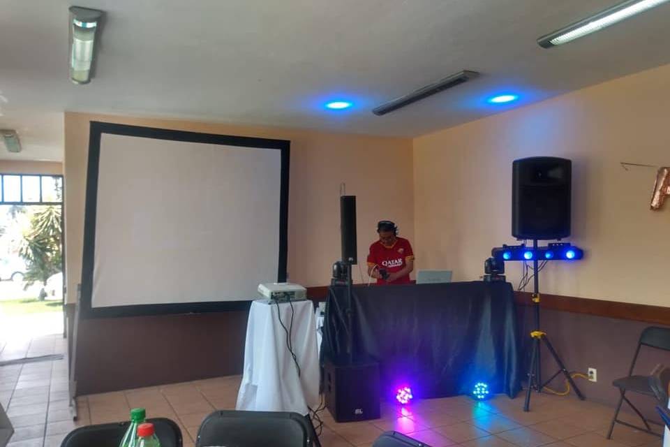 Dinastía Rojas &  DJ Cristian
