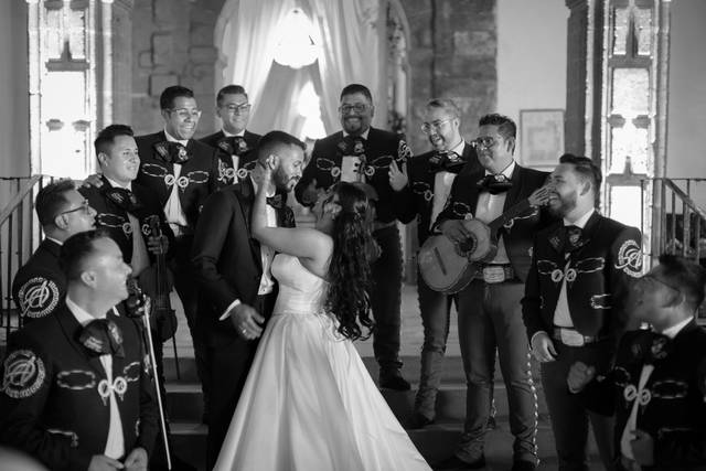 No podía faltar el mariachi