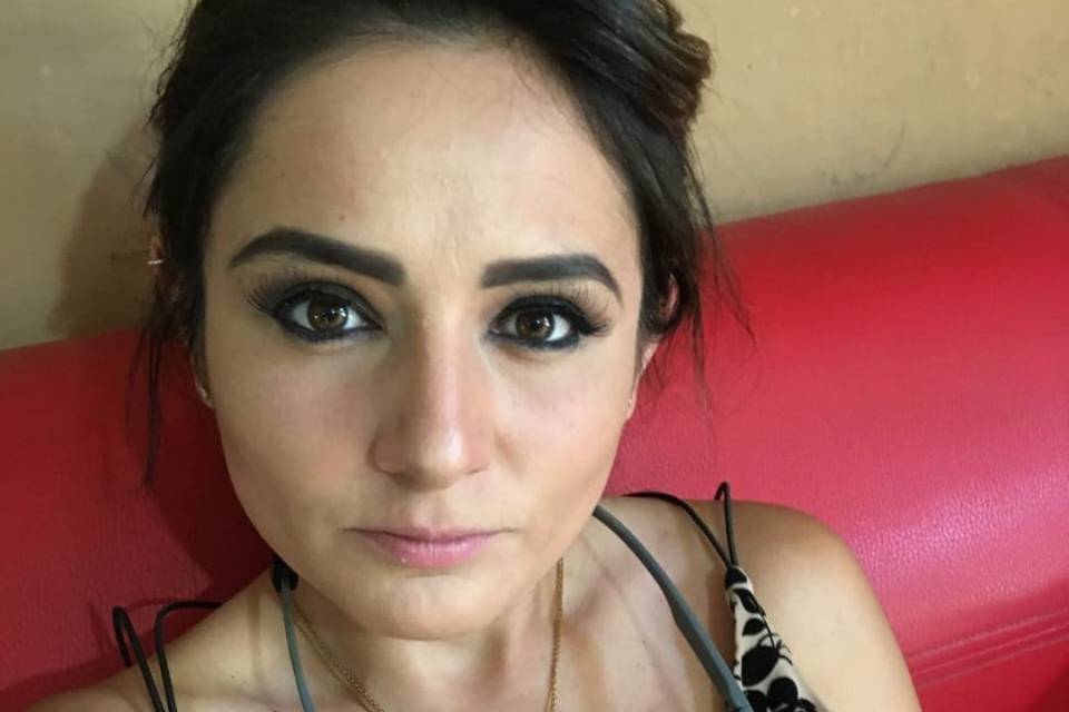 MAQUILLAJE SOCIAL