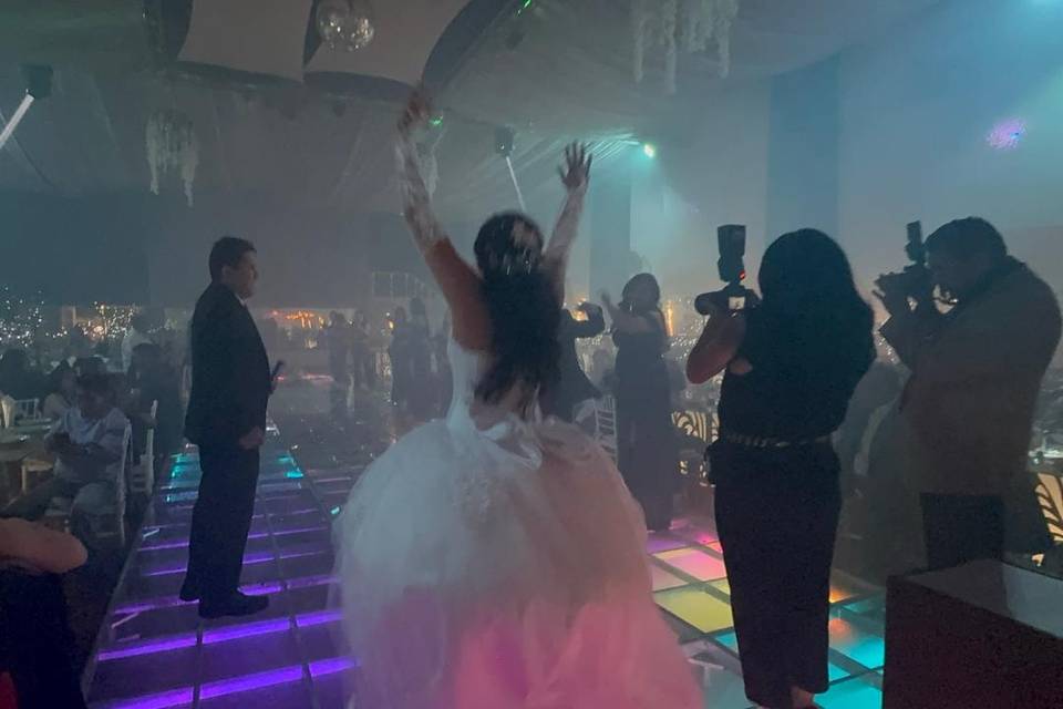 Entrada de los novios