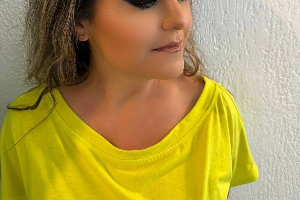 Mel Gallegos Makeup