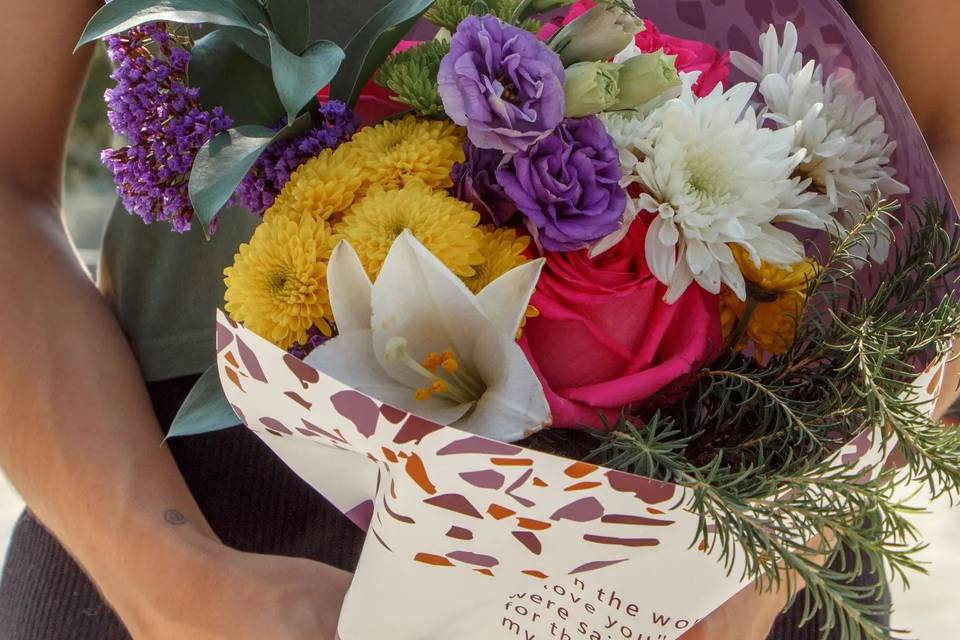 Ramo de flores de colores