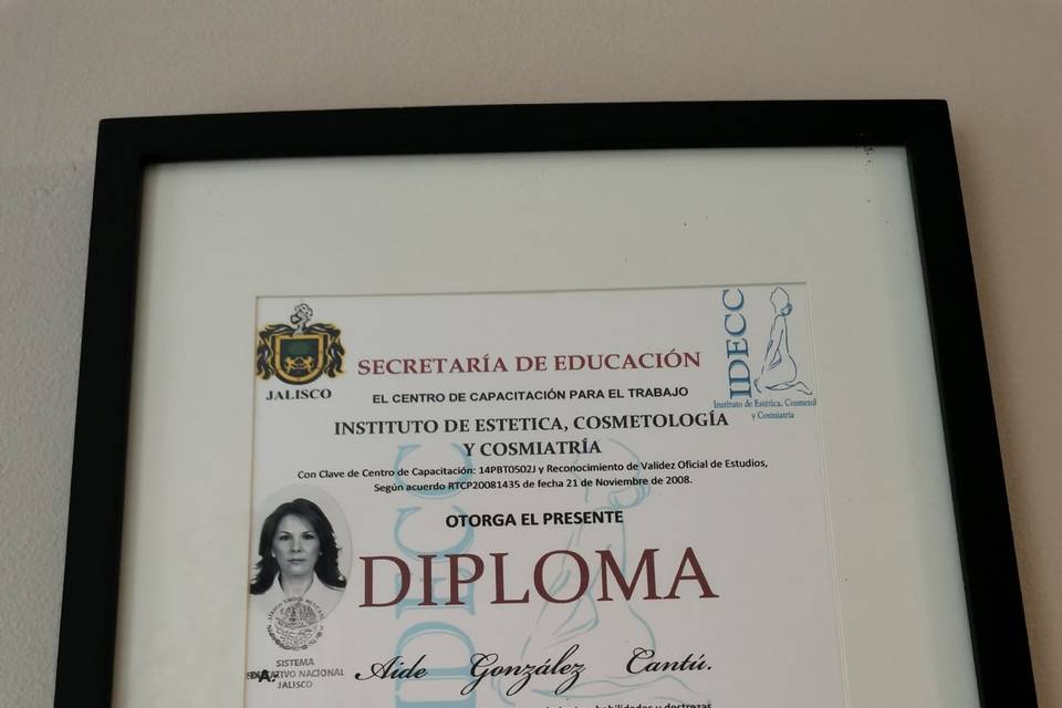 Cosmetóloga certificada