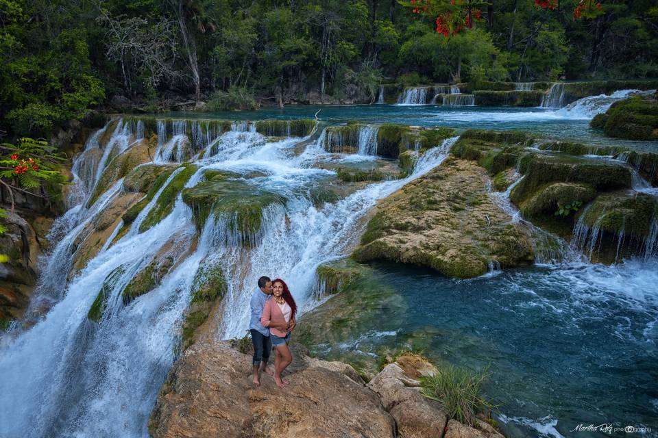 Sesion de novios naye y delfin