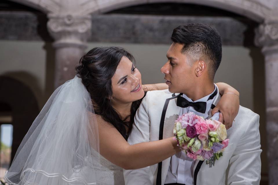 En el altar y la promesa