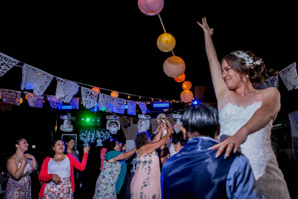 Entrada hacia el altar