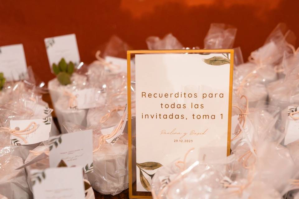 Recuerditos