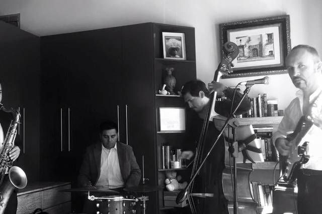 Mario Vall Jazz Trio & Sax