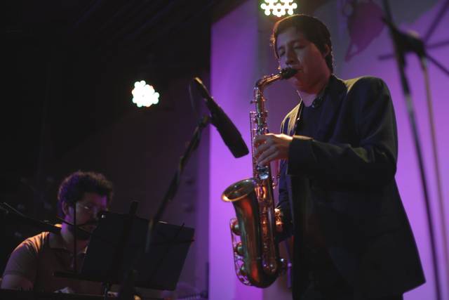 Dúo piano y sax