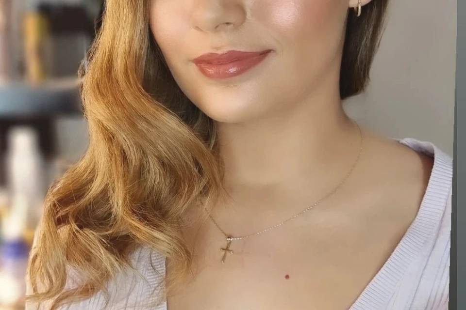 María Conde Makeup