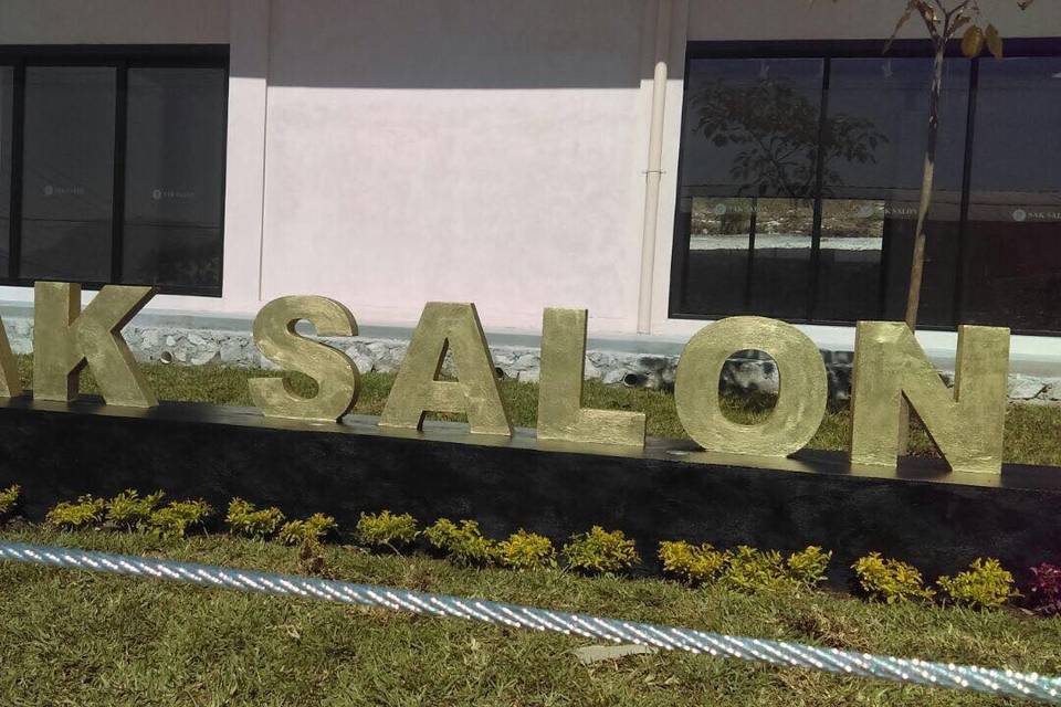 Letra terminadas de SAK Salón