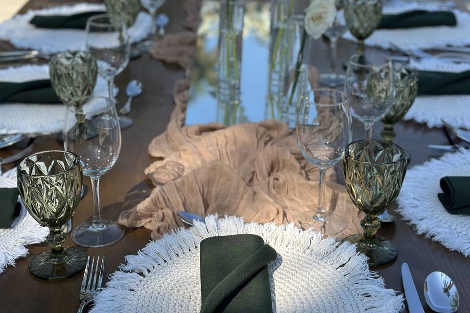Table setting