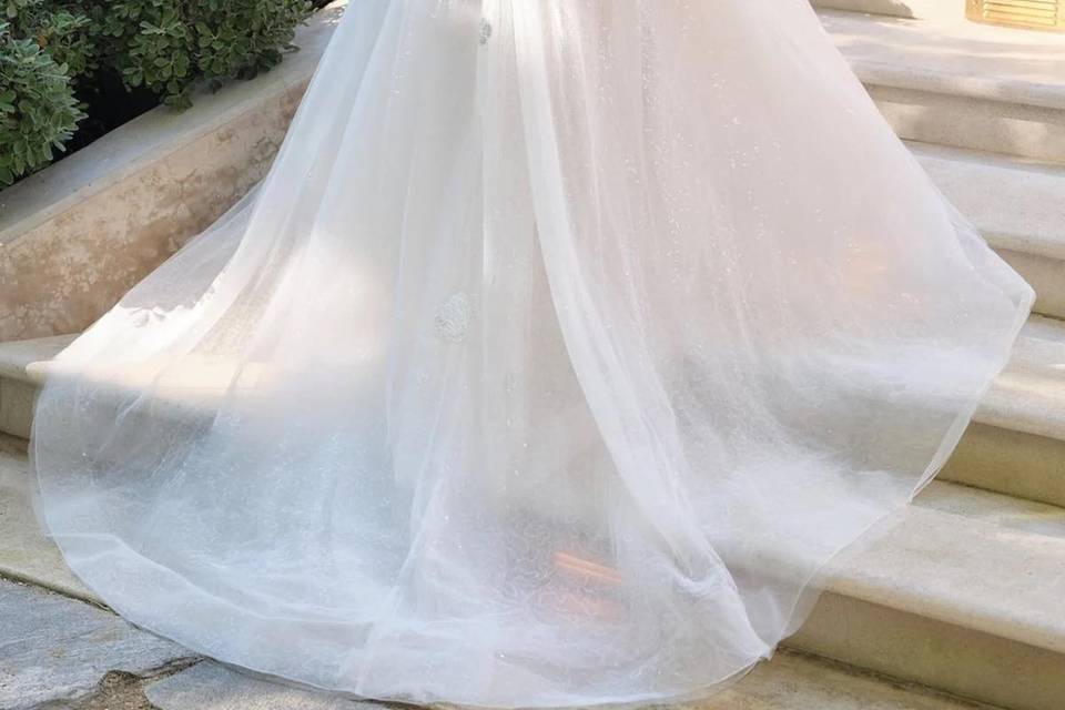 Divine Novias
