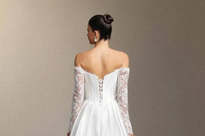 Divine Novias