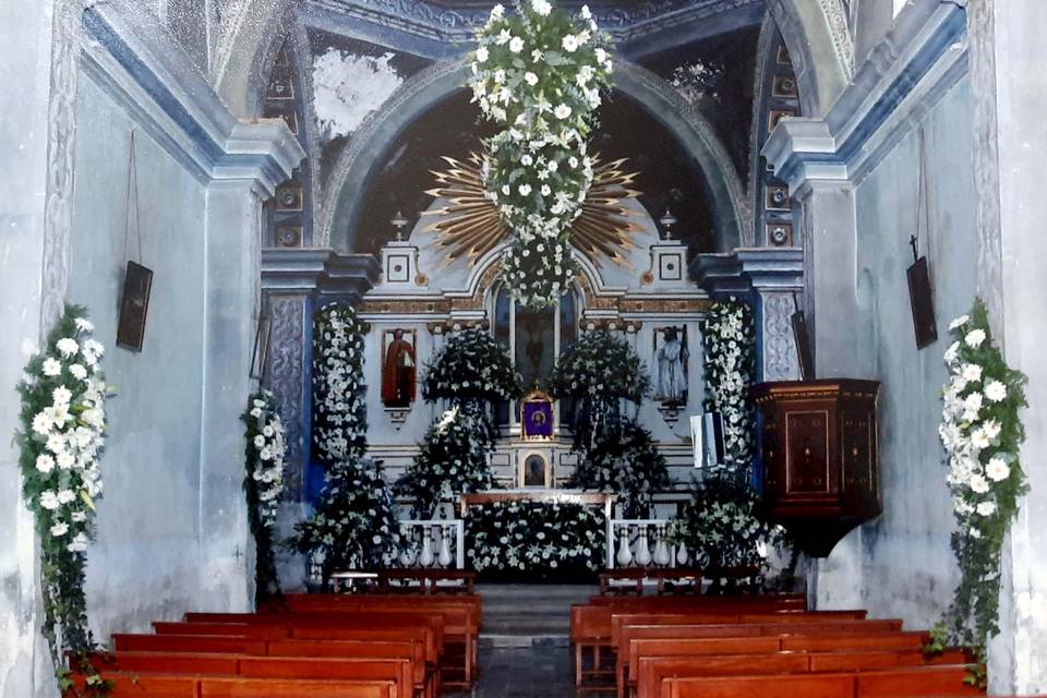 Interior de la iglesia