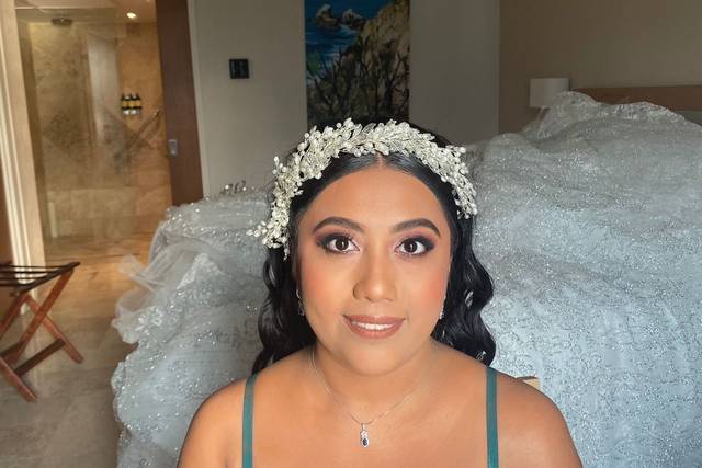 Makeup Hair & Nails by Dianeli Santos