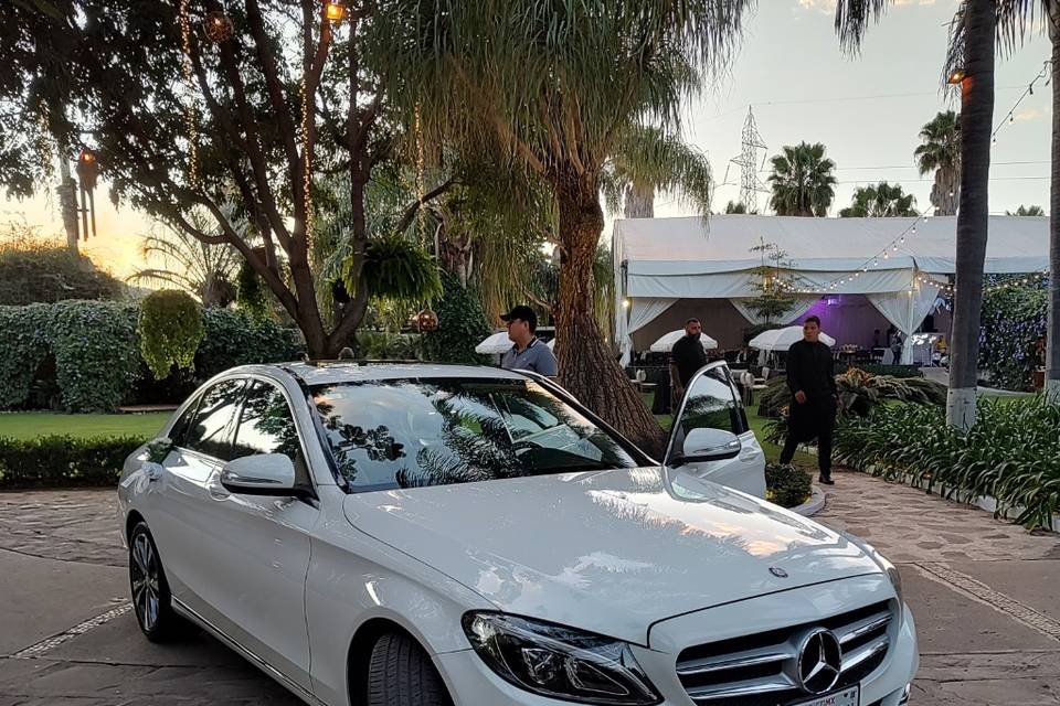 Mercedes Benz