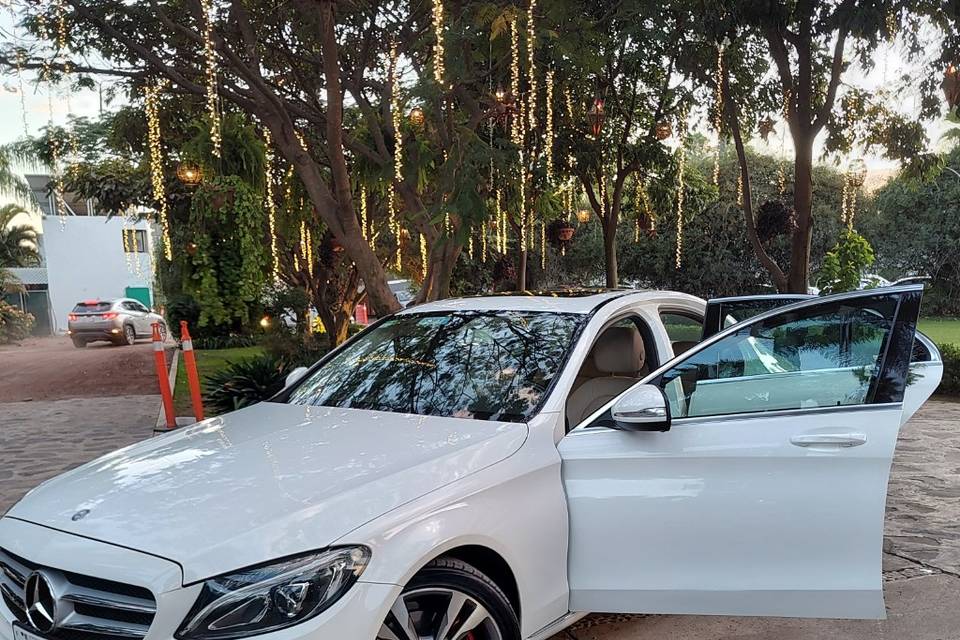 Mercedes Benz
