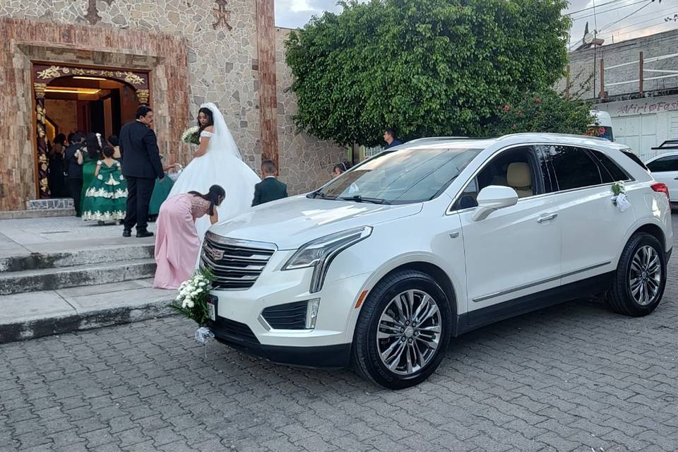 CADILLAC XT5
