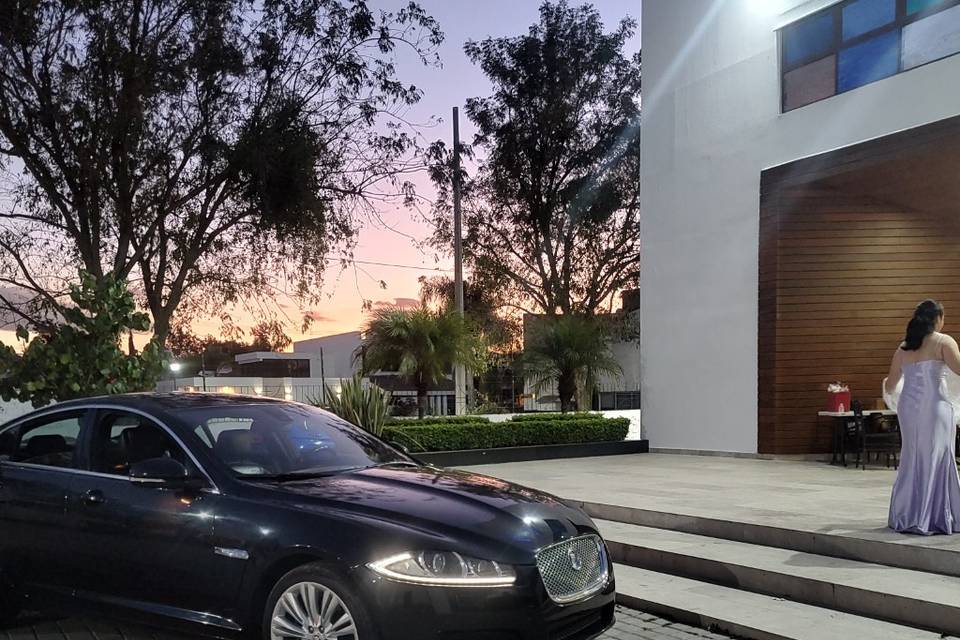 Jaguar XF
