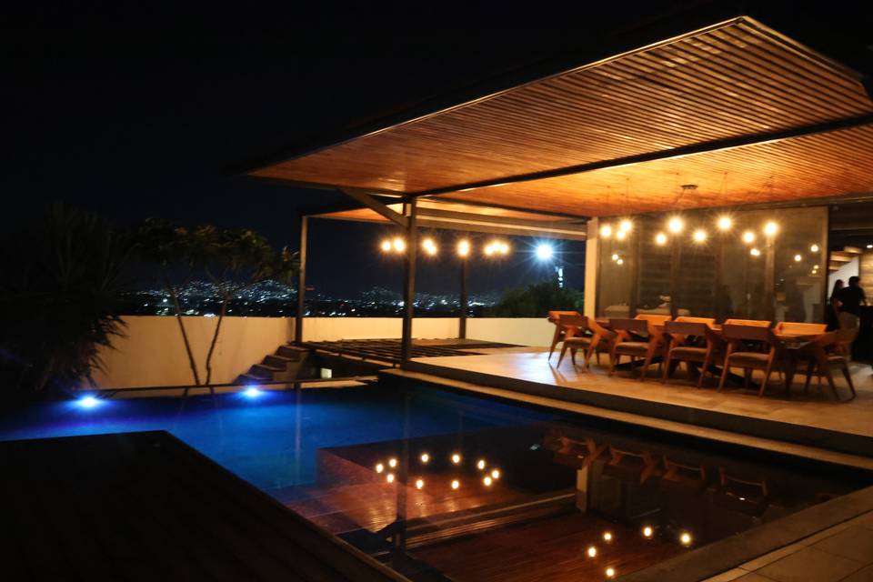 Terraza iluminada