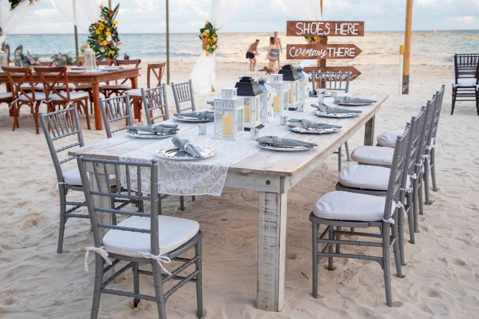 Encanto Beach Weddings