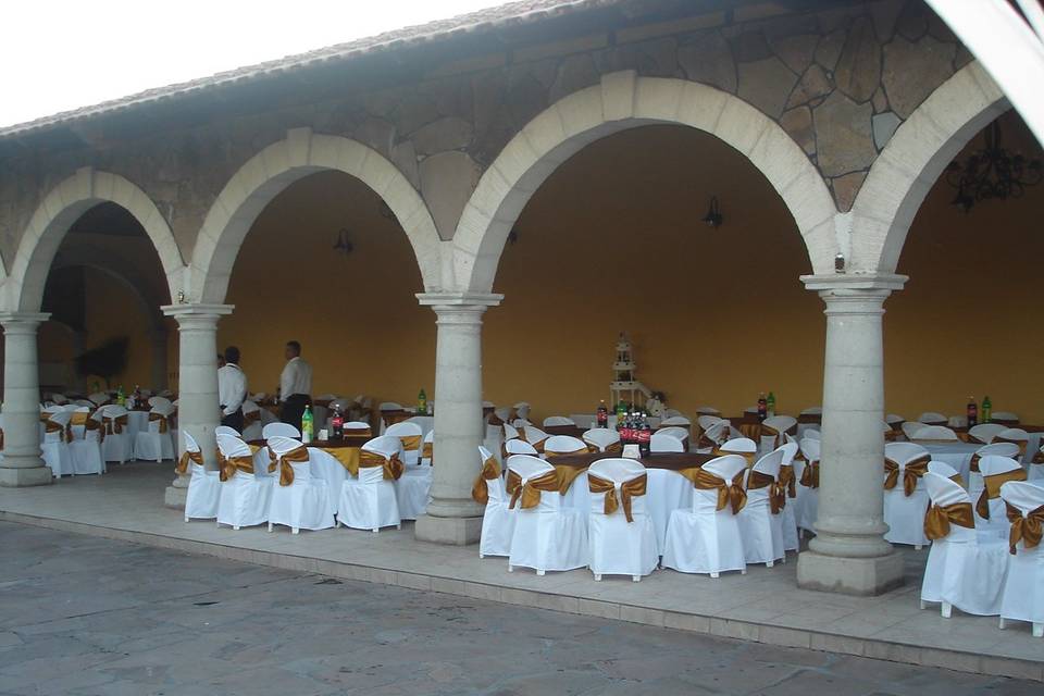 Salón Colonial El Grullo