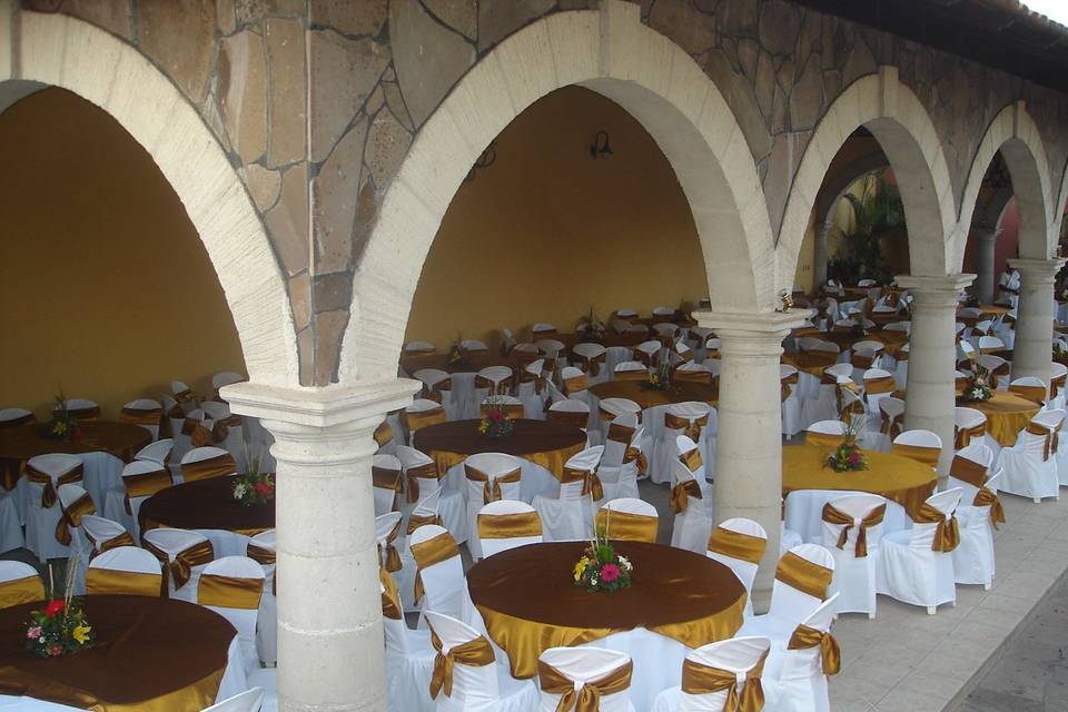 Salón Colonial El Grullo