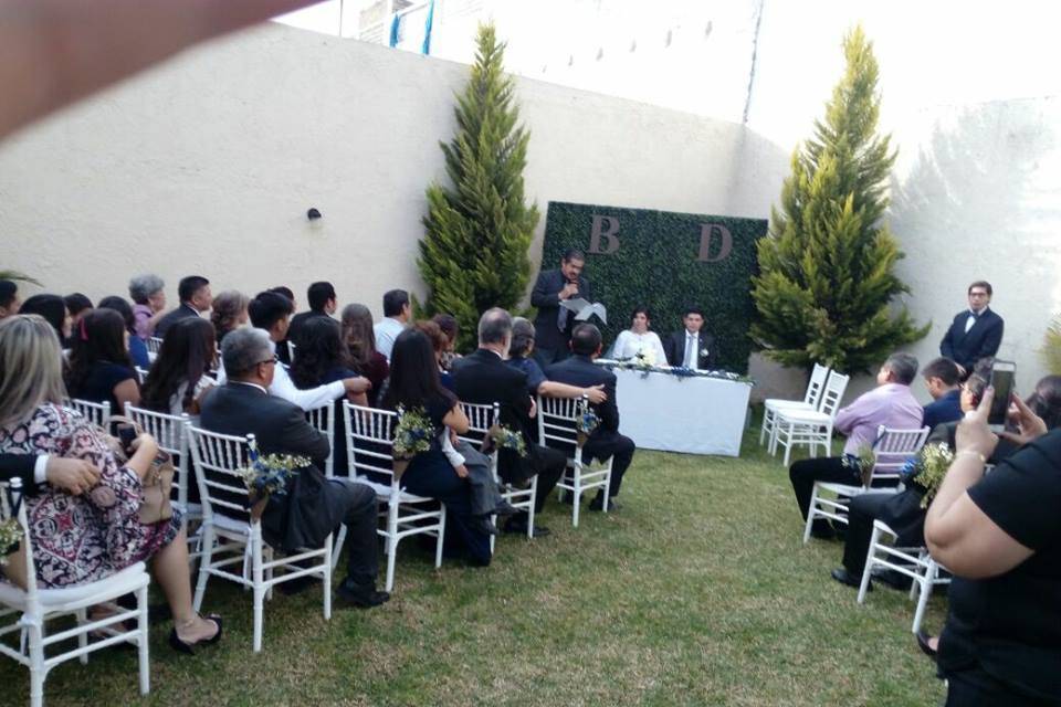 Con los invitados